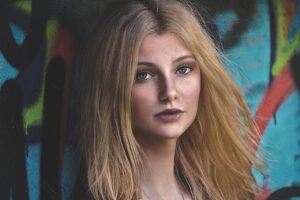 つみたてNISAを利用した主婦向けはじめてガイドは？