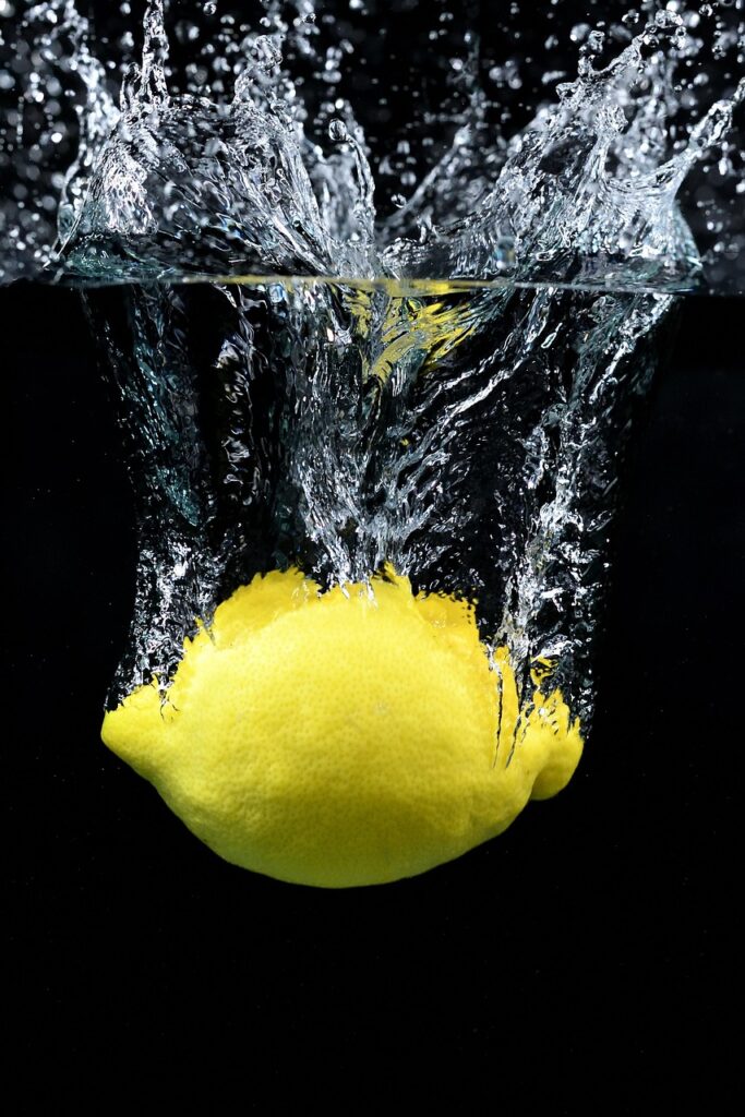 つみたてNISAで相場急落時に取るべき対策は？